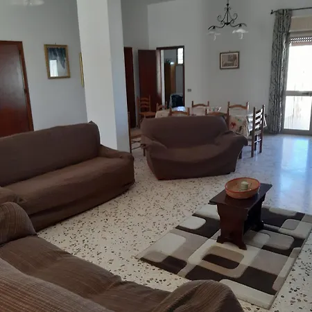 بيت للعطل Casa Rosa Maria مارسالا